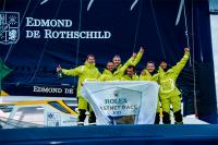 Maxi Edmond de Rothschild establece un nuevo récord en la Rolex Fastnet Race