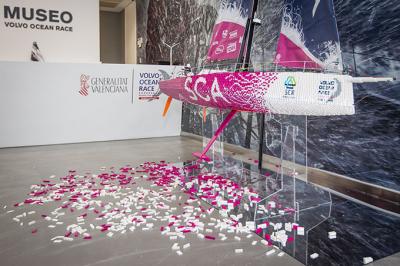SCA, patrocinador del equipo femenino Team SCA en 2014-15, dona el modelo al Museo Volvo Ocean Race