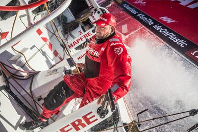 Toda la flota de la Volvo Ocean Race cabalga en los Alisios y con la misma proa