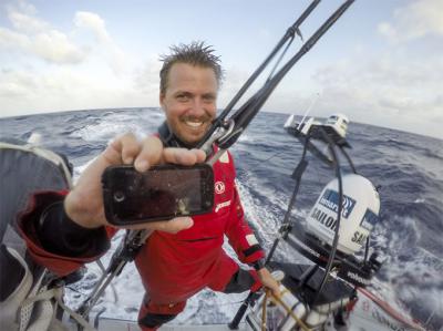 VOR. Los regatistas podrán subir material a las redes sociales desde los barcos VOR. Los regatistas podrán subir material a las redes sociales desde los barcos