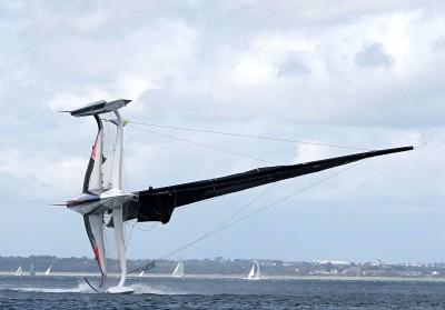 ÚLTIMA HORA: Spindrift vuelca ÚLTIMA HORA: Spindrift vuelca