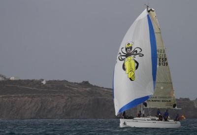 'Pulpo Negro', que con Eduardo Gil a la caña ha logrado el primer puesto en la IX Regata 'Dos Continentes' 'Pulpo Negro', que con Eduardo Gil a la caña ha logrado el primer puesto en la IX Regata 'Dos Continentes'