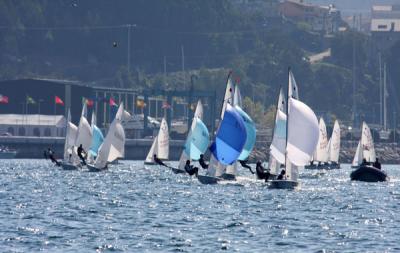 1ª jornada del segundo ciclo de la Semana Caixanova del Atlántico- Gran Premio Iberdrola, dedicado a los 420, 470, solitarios y A2. 1ª jornada del segundo ciclo de la Semana Caixanova del Atlántico- Gran Premio Iberdrola, dedicado a los 420, 470, solitarios y A2.