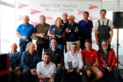 35 barcos participaron en el Grand Prix Primavera-Trofeo Presidente organizado por el Náutico coruñés, el de Ares y el de Sada 35 barcos participaron en el Grand Prix Primavera-Trofeo Presidente organizado por el Náutico coruñés, el de Ares y el de Sada