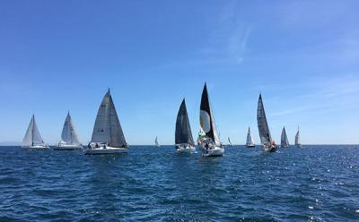 40 embarcaciones en la 5ª prueba del Campeonato Interclubs del Estrecho 2017 en aguas de Sotogrande 40 embarcaciones en la 5ª prueba del Campeonato Interclubs del Estrecho 2017 en aguas de Sotogrande