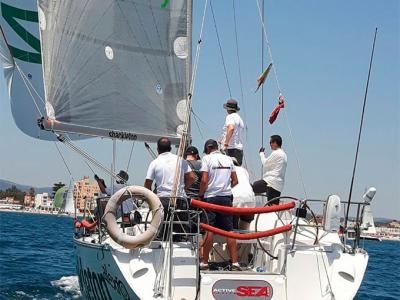 40 embarcaciones en la 6ª prueba del VII Campeonato Interclubs del Estrecho.