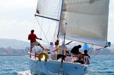 A estas alturas de la competición, todo está por decidir en la decimoquinta edición de la Regata el Gaitero.