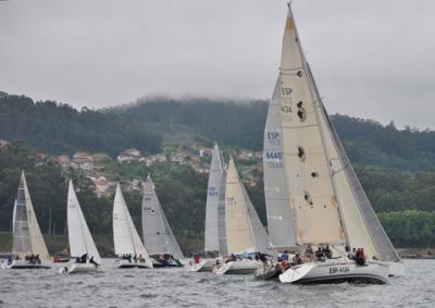 Andarivel se impone en la 1ª Jornada del Almirante Rodriguez Toubes Andarivel se impone en la 1ª Jornada del Almirante Rodriguez Toubes