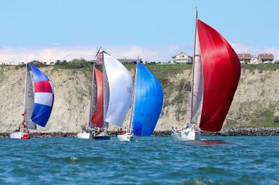 Anulada la primera jornada por falta de viento en el Abra