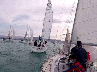 Atípica jornada del crucero santanderino. Atípica jornada del crucero santanderino.