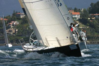 Castrosua, Turismo Rías Baixas y Quebramar Fifty al frente de la II etapa del Trofeo Ramada Storax Castrosua, Turismo Rías Baixas y Quebramar Fifty al frente de la II etapa del Trofeo Ramada Storax
