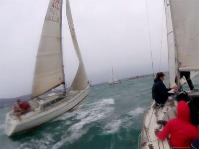 Con un desfase en el calendario comenzó la temporada de crucero santanderino con la primera tirada del trofeo RAYCE. Con un desfase en el calendario comenzó la temporada de crucero santanderino con la primera tirada del trofeo RAYCE.