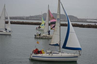 Dieciocho participantes en la 8ª travesía del Club Náutico Marina del Cantábrico Dieciocho participantes en la 8ª travesía del Club Náutico Marina del Cantábrico