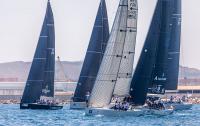Dominio de los barcos pequeños en el estreno del 26º Tabarca Vela Diputación de Alicante
