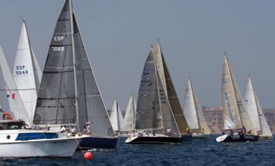 El 'PAO III' gana la VII Regata de Aproximación Dos Continentes El 'PAO III' gana la VII Regata de Aproximación Dos Continentes