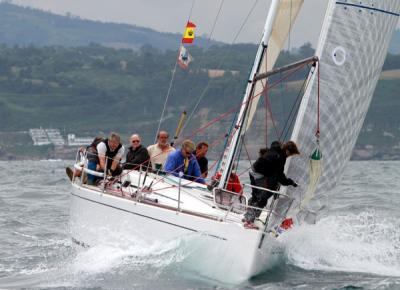 El Beelzebuth IV, de Richard Bedere flamante vencedor absoluto de la XV Regata el Gaitero.