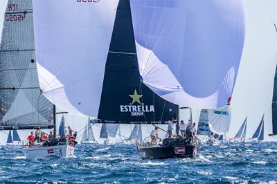 El Estrella Damm mantiene intactas sus opciones al podio en la Copa del Rey Mapfre El Estrella Damm mantiene intactas sus opciones al podio en la Copa del Rey Mapfre