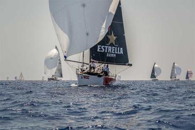 El Estrella Damm Sailing Team sigue en cabeza de la Copa del Rey Mapfre El Estrella Damm Sailing Team sigue en cabeza de la Copa del Rey Mapfre