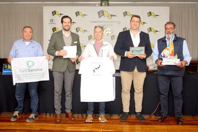 El Liceo Marítimo de Bouzas convoca la XVIII edición de la Volta ás Cíes, III Trofeo Xoan Ramón Carballo Alvite El Liceo Marítimo de Bouzas convoca la XVIII edición de la Volta ás Cíes, III Trofeo Xoan Ramón Carballo Alvite