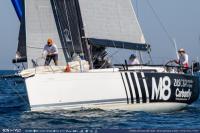 El M8 Zas Sailing se hace con el título absoluto en la 33 Millas A3