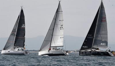 El Real Club Náutico de Valencia estrena la I Regata Ciudad de Valencia El Real Club Náutico de Valencia estrena la I Regata Ciudad de Valencia