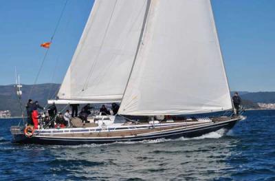 El trofeo Porto de Marín tiene sus primeros líderes con los cruceros “Aldán”, “Black sam” y “Santiago Roma Rías Baixas”