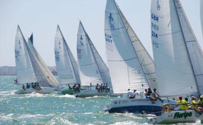 El VII Trofeo Rives para el RI ‘Brujo’ y el J80 ‘Herbalife’ El VII Trofeo Rives para el RI ‘Brujo’ y el J80 ‘Herbalife’