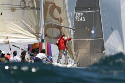 El “Viking V”, de Domingo Galán, virtual ganador de la Liga Cam a falta del Trofeo Diputación de Cádiz, a disputar mañana domingo