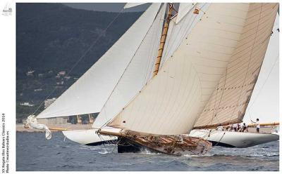 El XX Trofeo Illes Balears Clàssics se estrena con victoria del barco de JFK El XX Trofeo Illes Balears Clàssics se estrena con victoria del barco de JFK