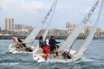 El Yacht Club Costa Esmeralda lidera la Regata Internacional Team Racing 2015 El Yacht Club Costa Esmeralda lidera la Regata Internacional Team Racing 2015