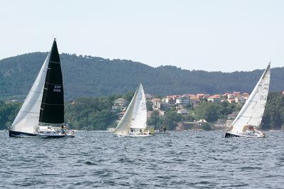 El Youkounkoun III se lleva el primer acto de la Regata Costa da Vela NB21 en A Dos El Youkounkoun III se lleva el primer acto de la Regata Costa da Vela NB21 en A Dos