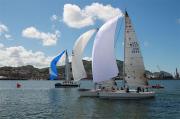 El ‘Biobizz’ sigue líder entre los J 80 en el IV Trofeo Social en el Abra El ‘Biobizz’ sigue líder entre los J 80 en el IV Trofeo Social en el Abra