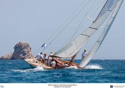 Empieza la regata ‘I Vela Clásica Costa Brava’ en l’Estartit Empieza la regata ‘I Vela Clásica Costa Brava’ en l’Estartit