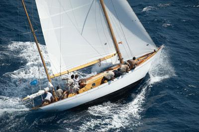 Espectáculo en la Copa del Rey-Trofeo Panerai en Mahón bajo condiciones que ponen a prueba a la gran flota de clásicos Espectáculo en la Copa del Rey-Trofeo Panerai en Mahón bajo condiciones que ponen a prueba a la gran flota de clásicos