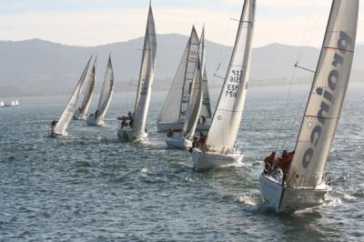 Gabriela Onofre se llevó la clásica regata inversa trofeo Restaurante Bajamar.