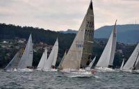 Gran regata del arousano CORSARIO VI y de los locales ENXUTO y SANUK en la Interclubs de la Ría de Pontevedra