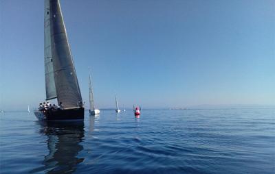 I REGATA RÍA DE AROUSA TROFEO ITH PUBLICIDAD que lidera Somni entre 17 participantes I REGATA RÍA DE AROUSA TROFEO ITH PUBLICIDAD que lidera Somni entre 17 participantes