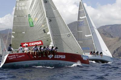 Islas–Chafiras y Pasión x Castellón’, primeros líderes en la XV Regata Trofeo Infanta Crisitna.de Tenerife Islas–Chafiras y Pasión x Castellón’, primeros líderes en la XV Regata Trofeo Infanta Crisitna.de Tenerife