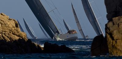 Jornada costera en la Maxi Yacht Rolex Cup 2010 con dos tiempos Jornada costera en la Maxi Yacht Rolex Cup 2010 con dos tiempos