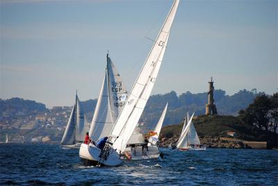 La 5ª Regata Interclubes Ría de Pontevedra de Cruceros se reanuda este sábado en el Real Club de Mar de Aguete 