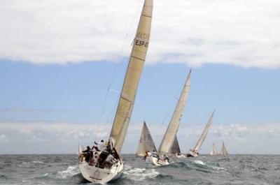 La clase Crucero inaugura el Critérium de Vela Balandro Tirma 2013 La clase Crucero inaugura el Critérium de Vela Balandro Tirma 2013