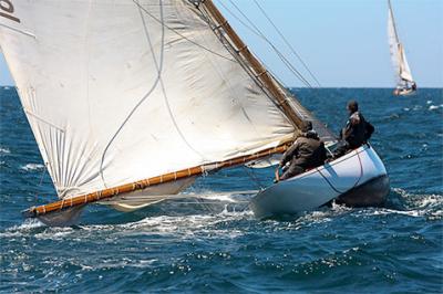 La Copa Gitana vuelve esta semana al Abra con sus joyas de la vela. Subida de Clásicos por la Ría La Copa Gitana vuelve esta semana al Abra con sus joyas de la vela. Subida de Clásicos por la Ría
