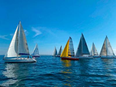 La embarcación ‘Taboox’ de José María Gutiérrez gana la 20ª Regata Proyecto Hombre