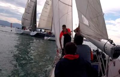 La falta de viento,  y la fuerte corriente, reventaron la tirada del crucero santanderino.