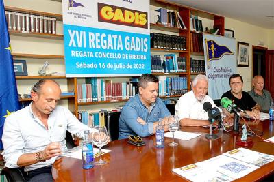 La fiel apuesta de Gadis con el deporte de la vela que promueve al Náutico de Riveira La fiel apuesta de Gadis con el deporte de la vela que promueve al Náutico de Riveira