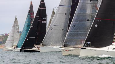 La Regata Cantábrica- V Trofeo Aproches comienza en aguas del Abra con destino a Gijón La Regata Cantábrica- V Trofeo Aproches comienza en aguas del Abra con destino a Gijón
