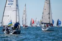 La Regata Interclubes cierra su octava edición con una espectacular jornada final en la ría de Pontevedra