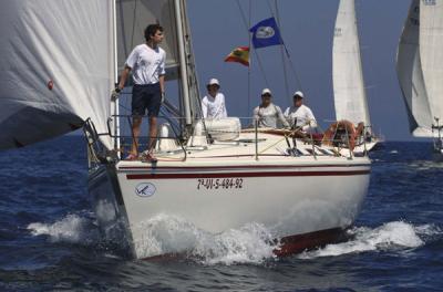 La Regata Rumbo Este Denia- Andratx suelta amarras hoy en el RCN Denia