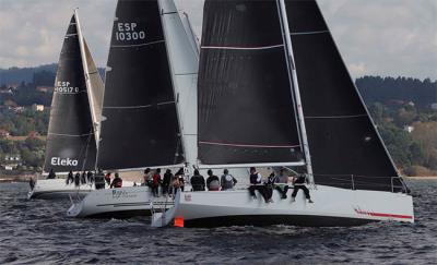 La Semana Abanca de cruceros que organiza el Club Náutico Cabanas tendrá como escenario las rías de Betanzos y Ares. La Semana Abanca de cruceros que organiza el Club Náutico Cabanas tendrá como escenario las rías de Betanzos y Ares.
