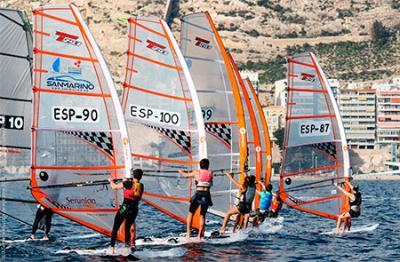 La Semana Náutica de Alicante 2016 avanza a buen ritmo La Semana Náutica de Alicante 2016 avanza a buen ritmo